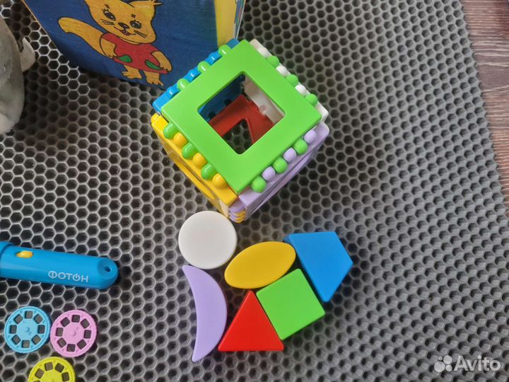 Развивающие игрушки пакетом