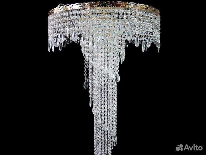 Потолочная люстра 