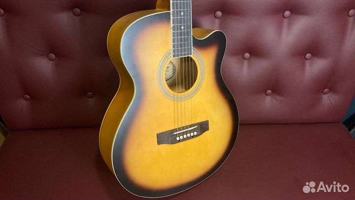 Акустическая гитара новая в коробке