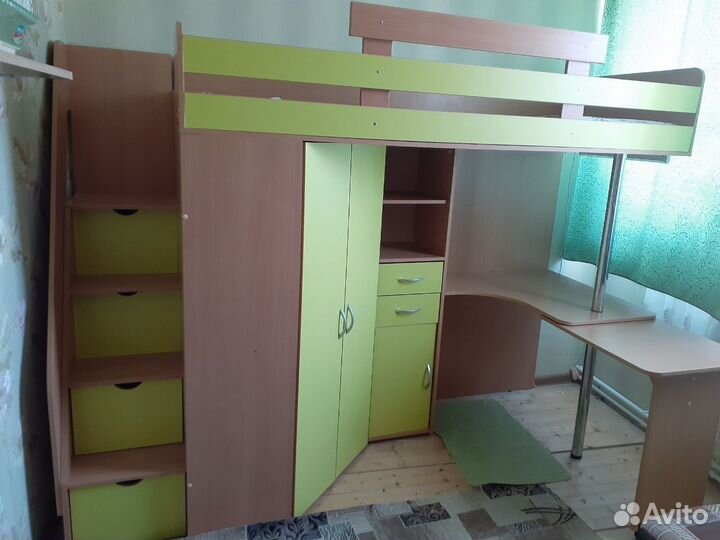 Продам детскую кровать-чердак мийа