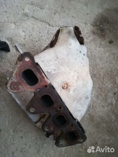 Коллектор выпускной K4M Renault Fluence Megane 2,3