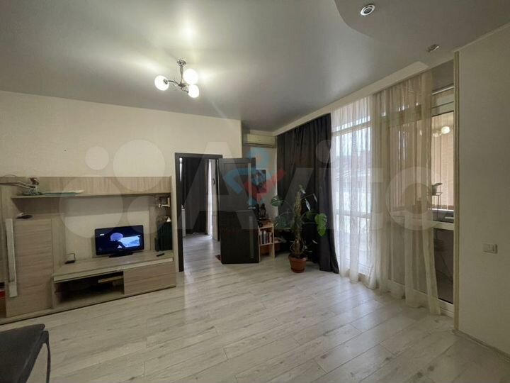 3-к. квартира, 50 м², 1/7 эт.