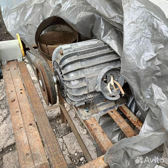 Зернодробилка 380V