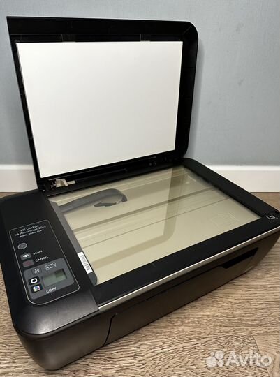 Принтер HP Deskjet Ink Advantage 2515
