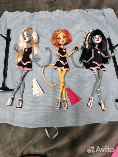 Кукла Монстер Хай Кети нуар буйорк)сет кошек чарли
