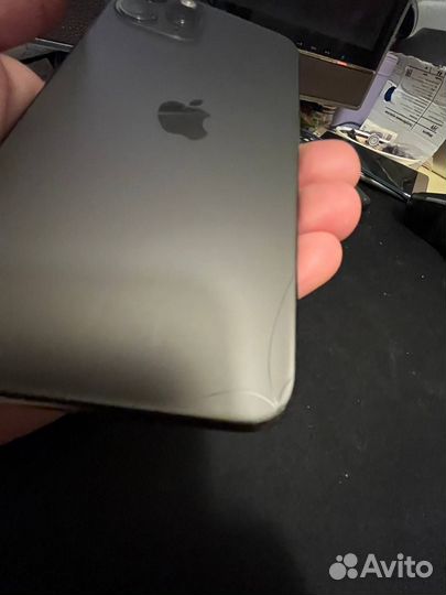 iPhone 11 Pro, 64 ГБ