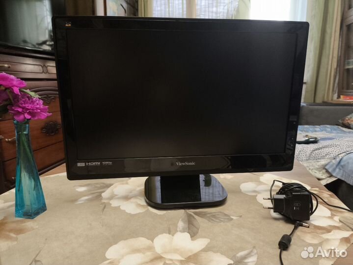 Монитор ViewSonic 21.5
