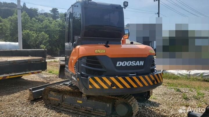 Мини-экскаватор DOOSAN DX55, 2021