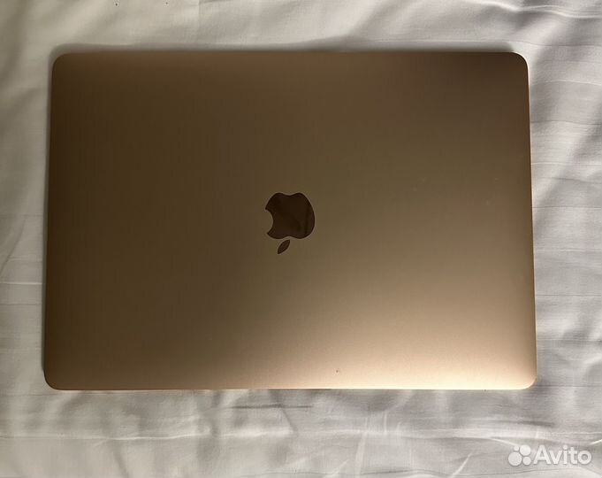Apple MacBook air 13 2020 m1 8gb 256
