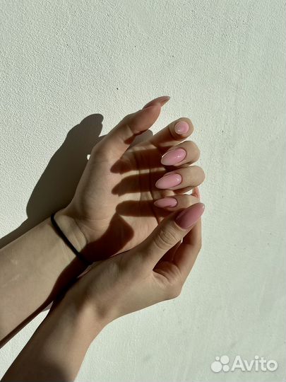 Мастер маникюра и педикюра