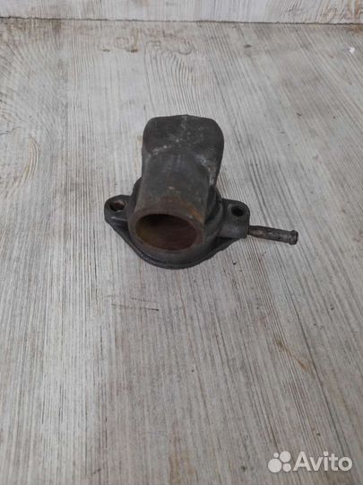 Корпус термостата Ford Transit 2.0 86-91