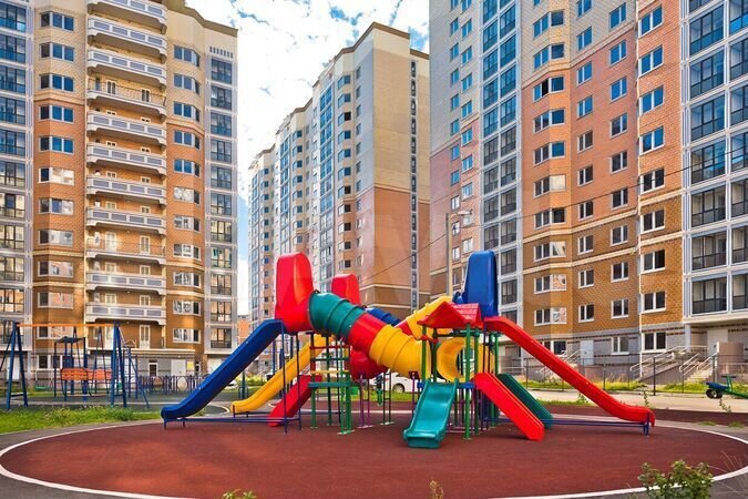 2-к. квартира, 58 м², 8/17 эт.