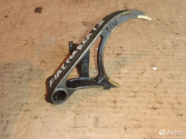 Вилка включения 1-2 передачи Кпп 1.8 Fiat Marea