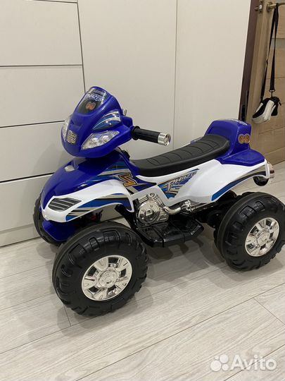 Детский квадроцикл на аккумуляторе бу