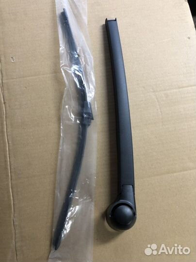 Поводок заднего дворника VW T5 хлопушки в сборе