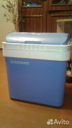 Автохолодильник Starwind CF-124