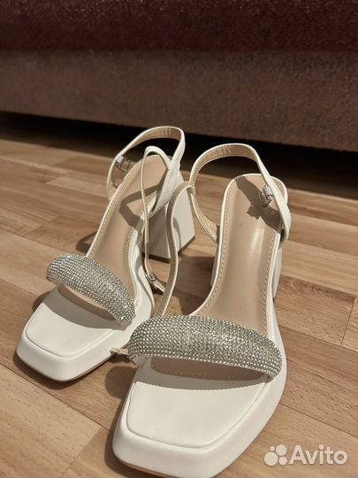 Босоножки женские свадебные