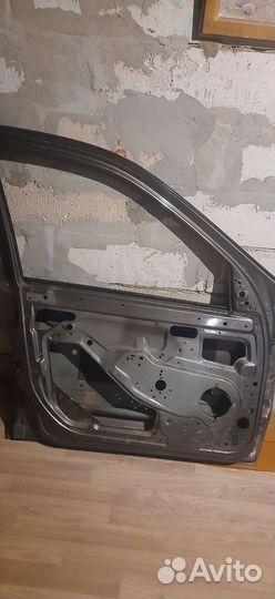 Дверь передняя левая Лада Гранта