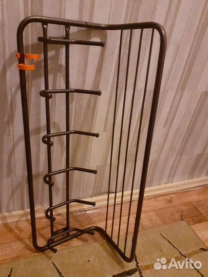Вешалка новая