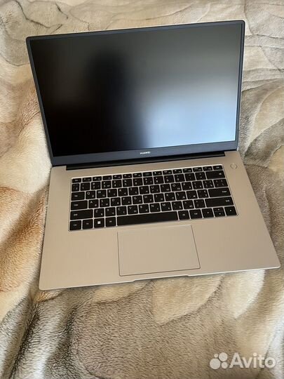 Huawei mate book d15