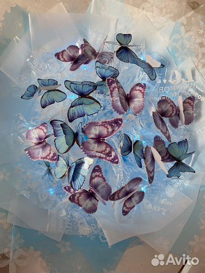 Светящиеся букеты из бабочек