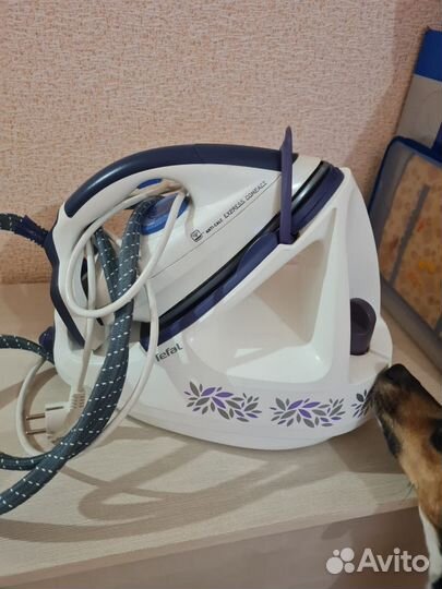 Утюг с парогенератором Tefal