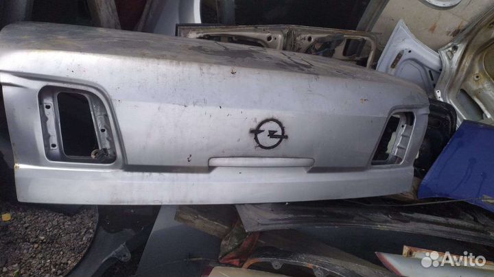 Крышка багажника Opel Omega Опель Омега 2000