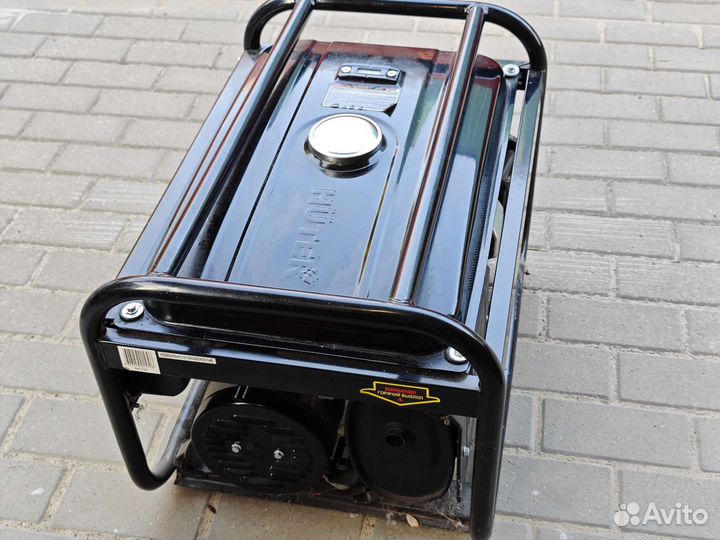 Бензиновый генератор