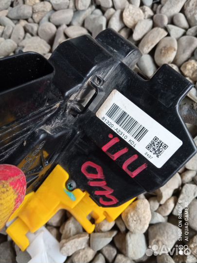 Передний правый замок двери Kia Ceed 2