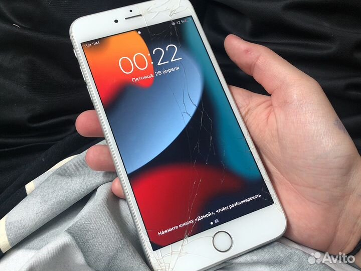 Телефон iPhone 6s+