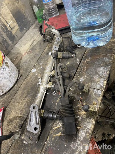 Топливная рампа вольво 440