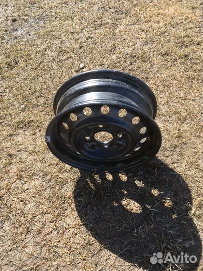 Штампованный диск 14*5JJ ET35