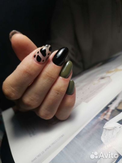 Маникюр, педикюр/подология