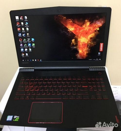 Lenovo 15.6 i5-7300HQ 4яд4пт gtx1050Ti 8Gb SSD+HDD