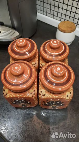 Набор керамических банок для хранения