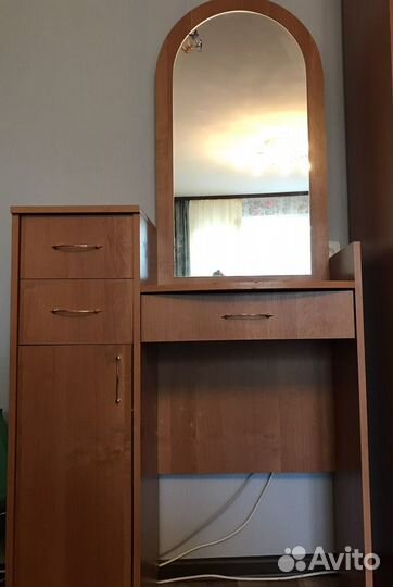 Зеркало с тумбой напольное бу