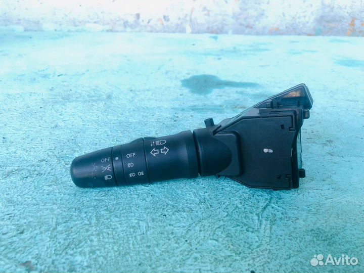 Переключатель поворотов Nissan Primera P12