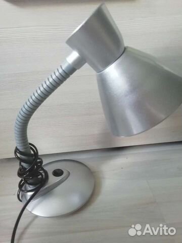 Лампа настольная