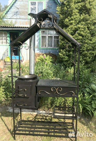 Мангал с крышей