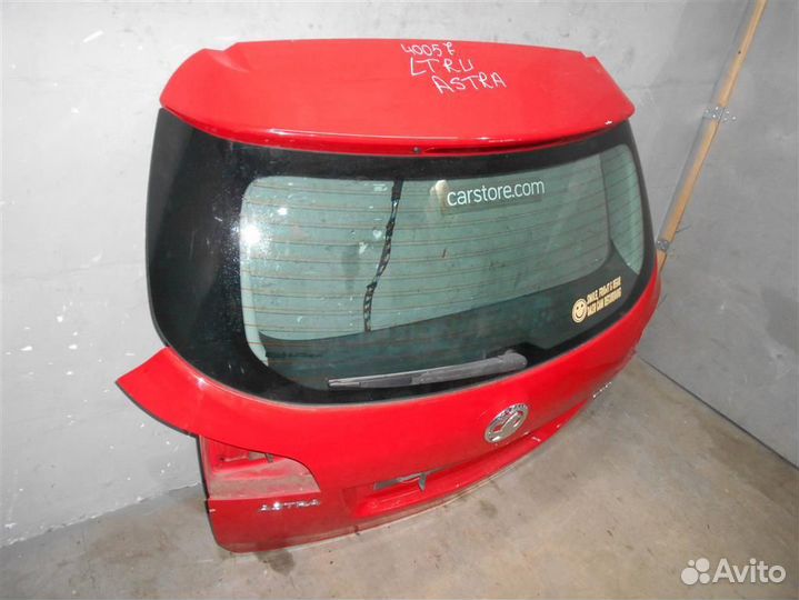 Дверь багажника Opel Astra J