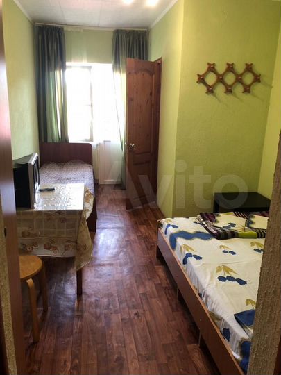 Дом 378 м² на участке 5 сот.