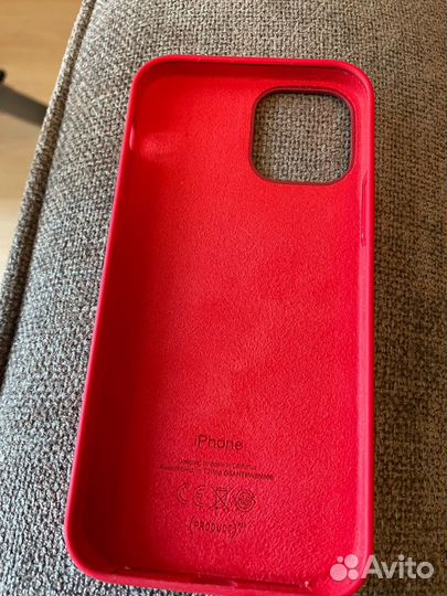 Чехол на iPhone 12 силиконовый