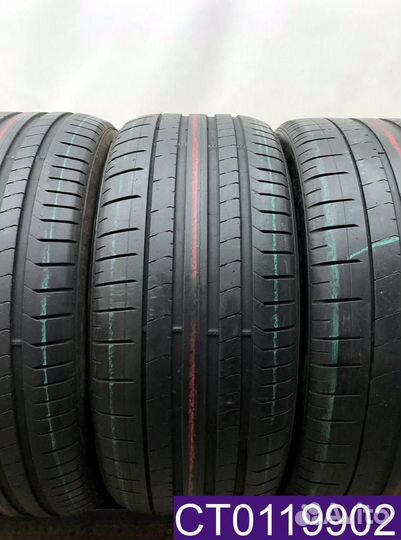 Pirelli P Zero PZ4 285/40 R22 и 325/35 R22 114Y