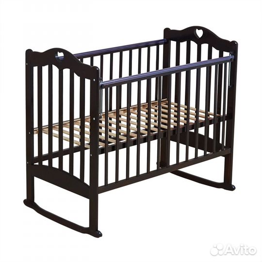 Кровать детская с автостенкой и пвх накладками