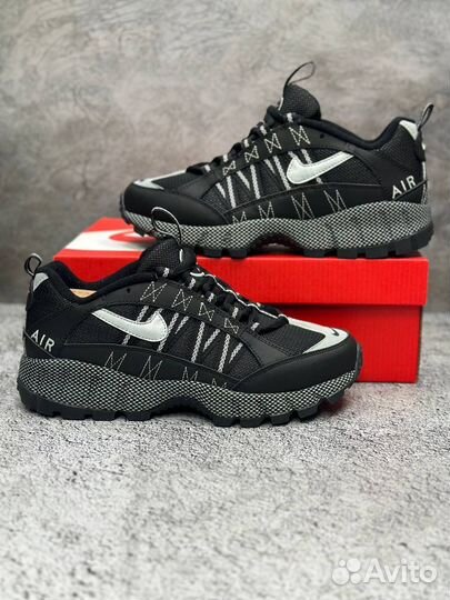 Кроссовки Nike Air Humara QS New