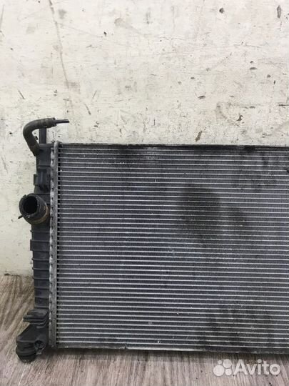 Радиатор двс Ford Focus 2 hwda 2010