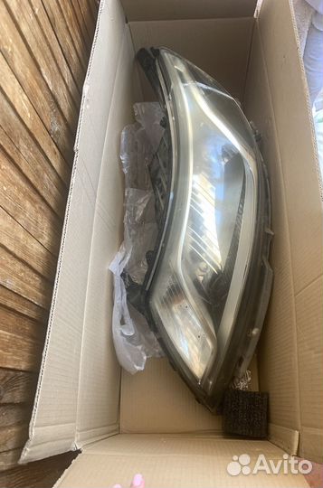 Фары на kia rio 3 дорестайлинг правая и левая