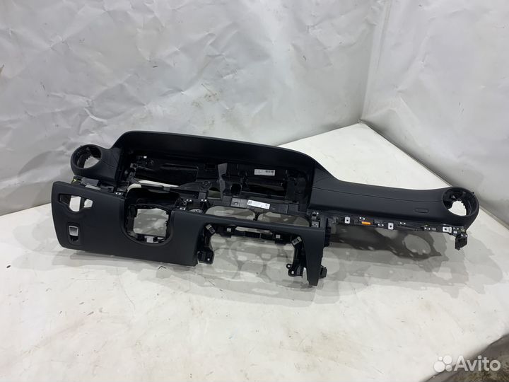 Торпедо Mercedes W213