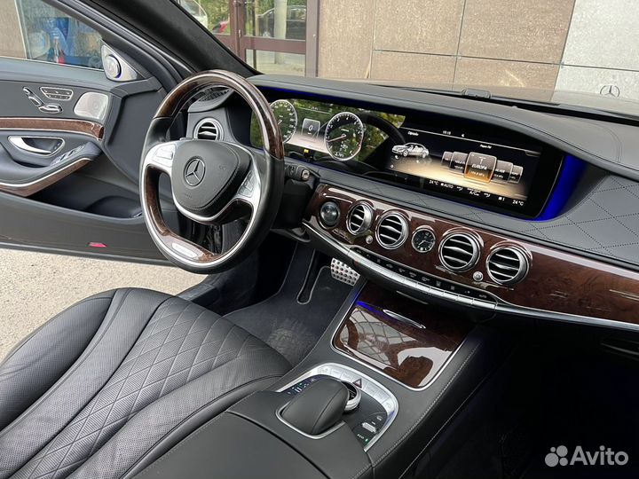 Панель приборов w222