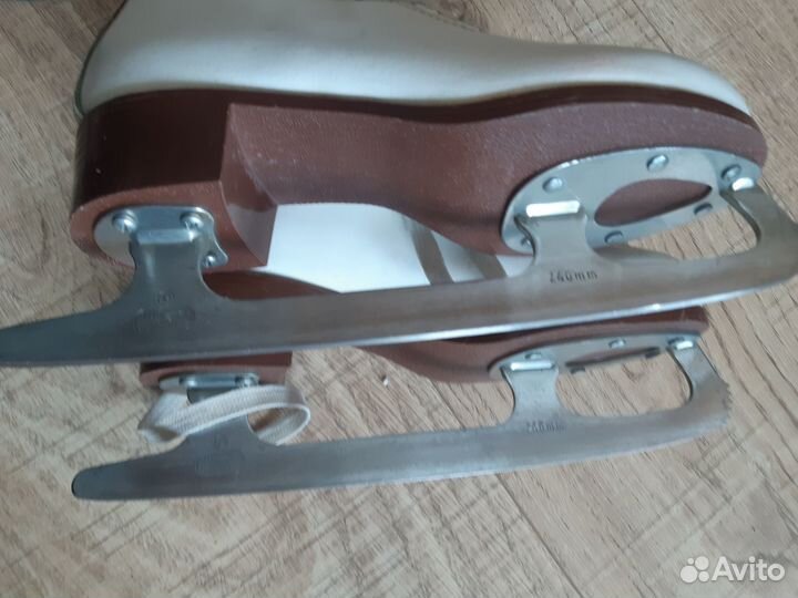 Коньки фигурные Botas Dangmar 37 - 37,5